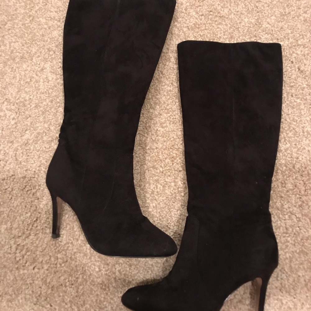 ANN TAYLOR UNDER THE KNEE BOOTS